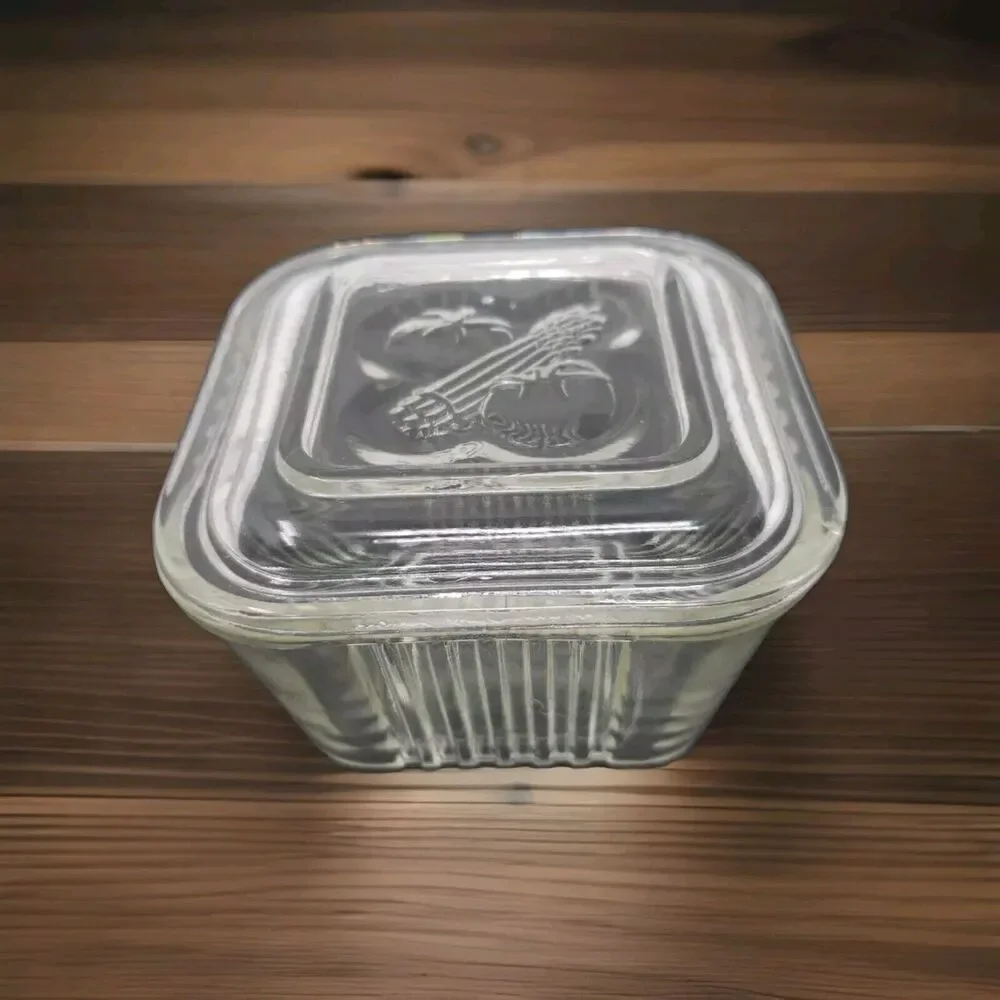 Vintage Federal Glass Refrigerator Bowl Dish Square Embossed Lid 2 small chips